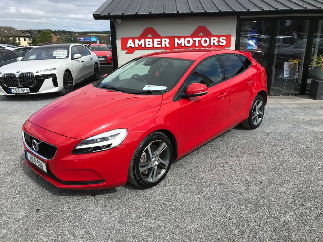 2018 Volvo V40