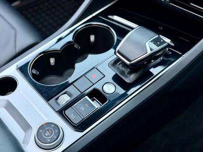 2018 Volkswagen Touareg