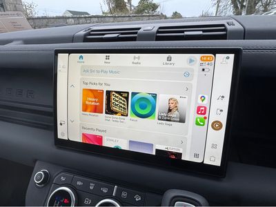 2025 Land Rover Defender