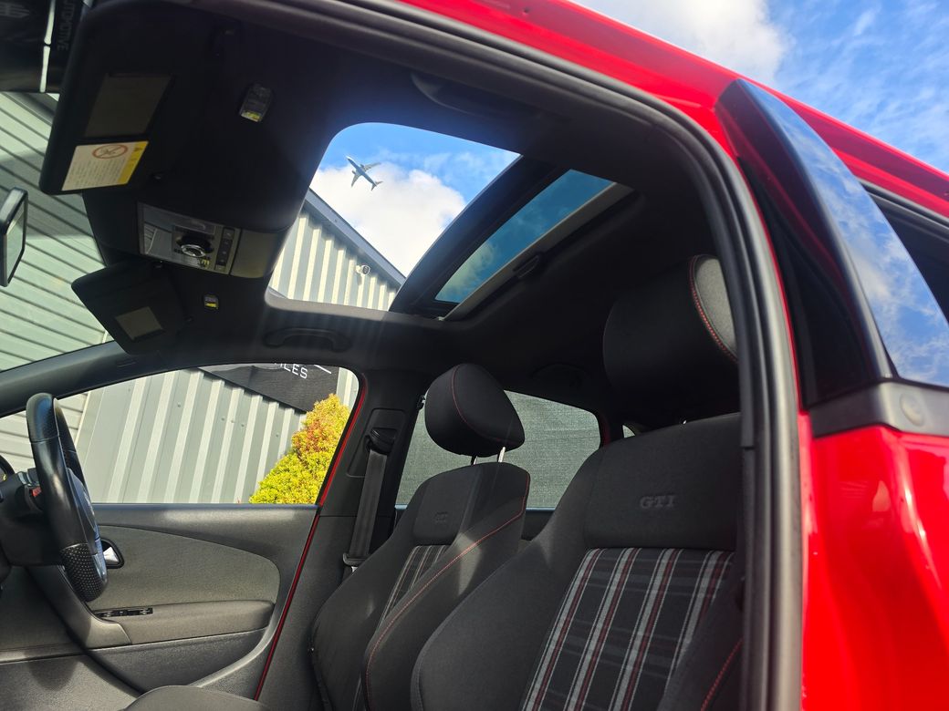 2012 Volkswagen Polo