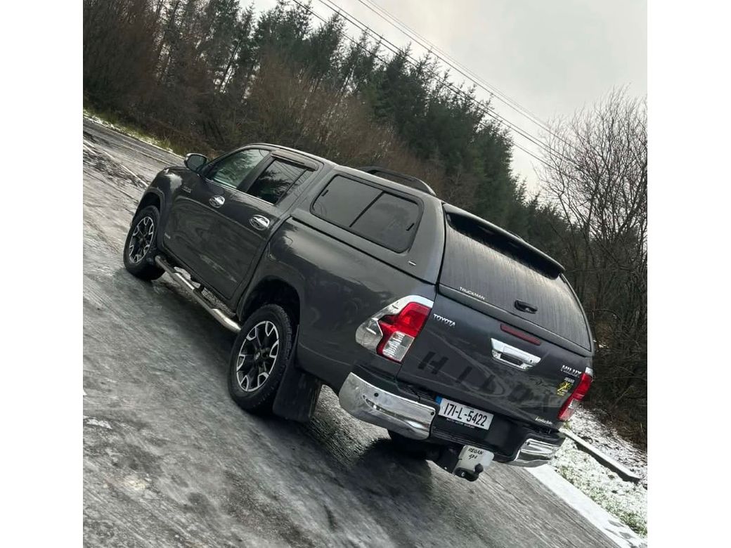2017 Toyota Hilux