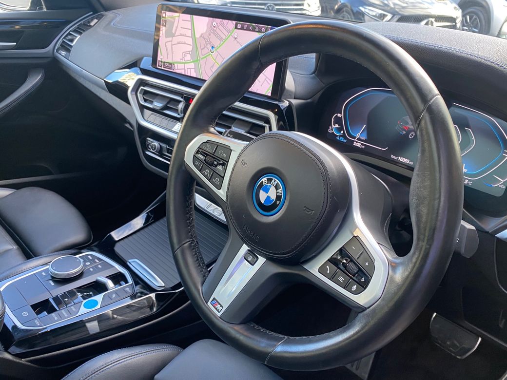 2024 BMW iX3