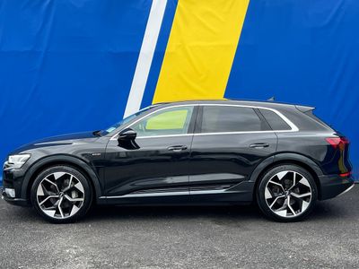 2022 Audi e-tron