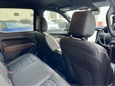 2025 Volkswagen Amarok