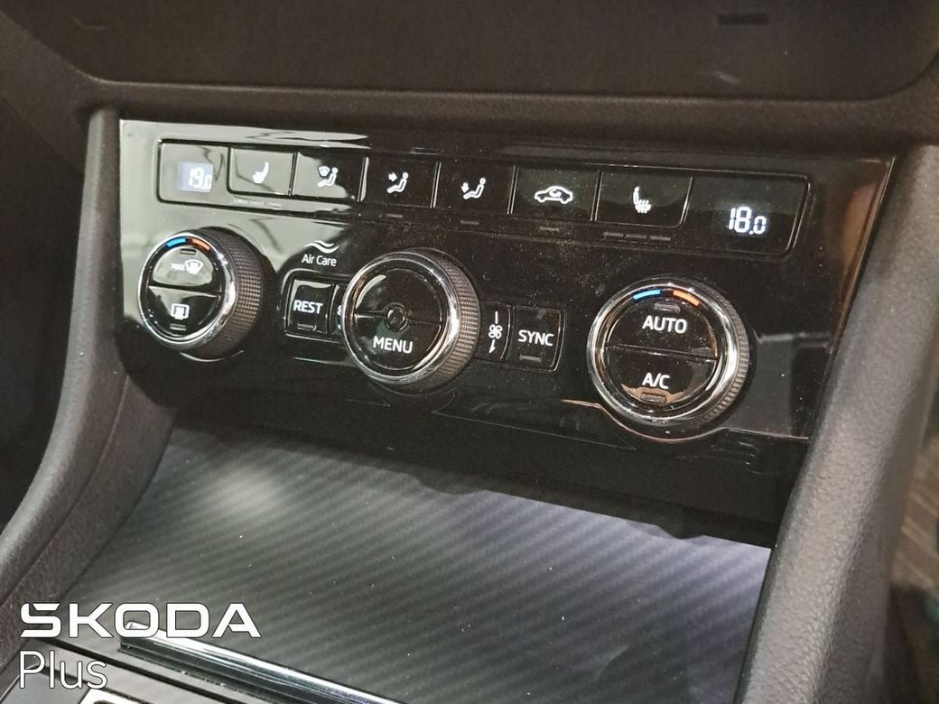 2023 Skoda Superb