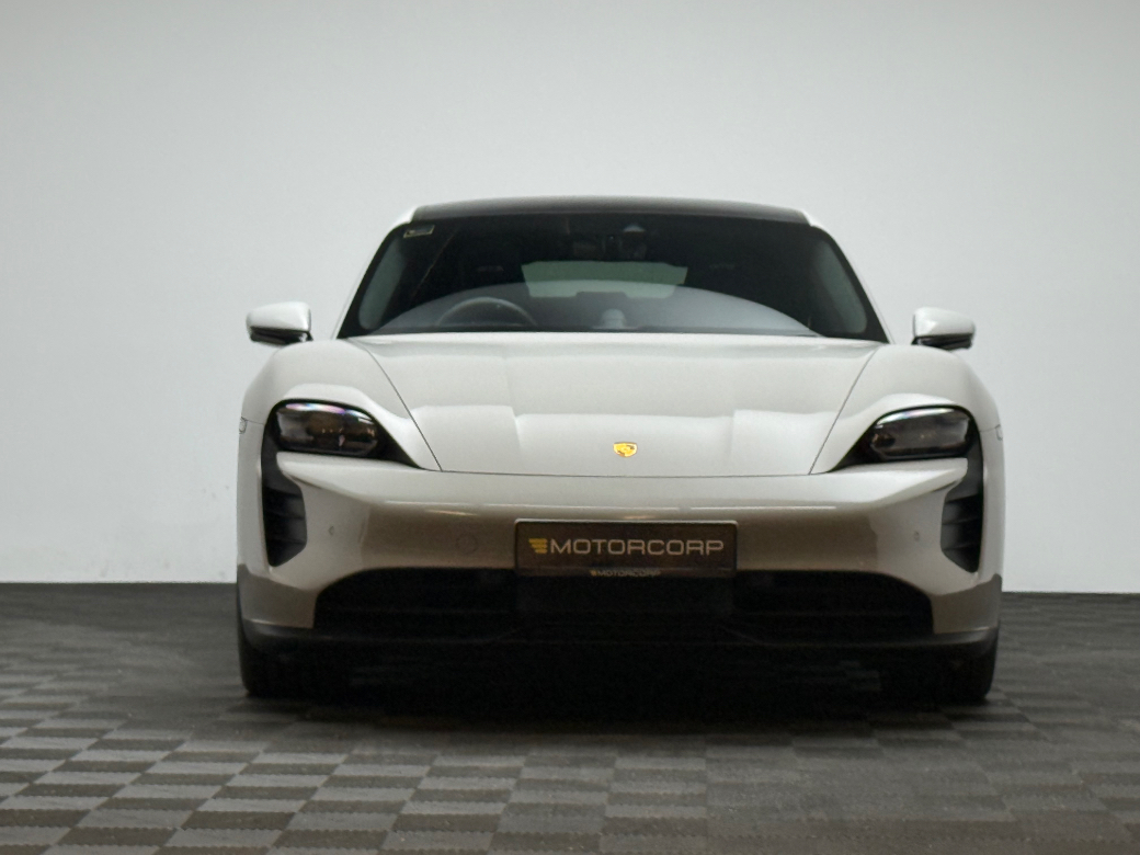 2023 Porsche Taycan