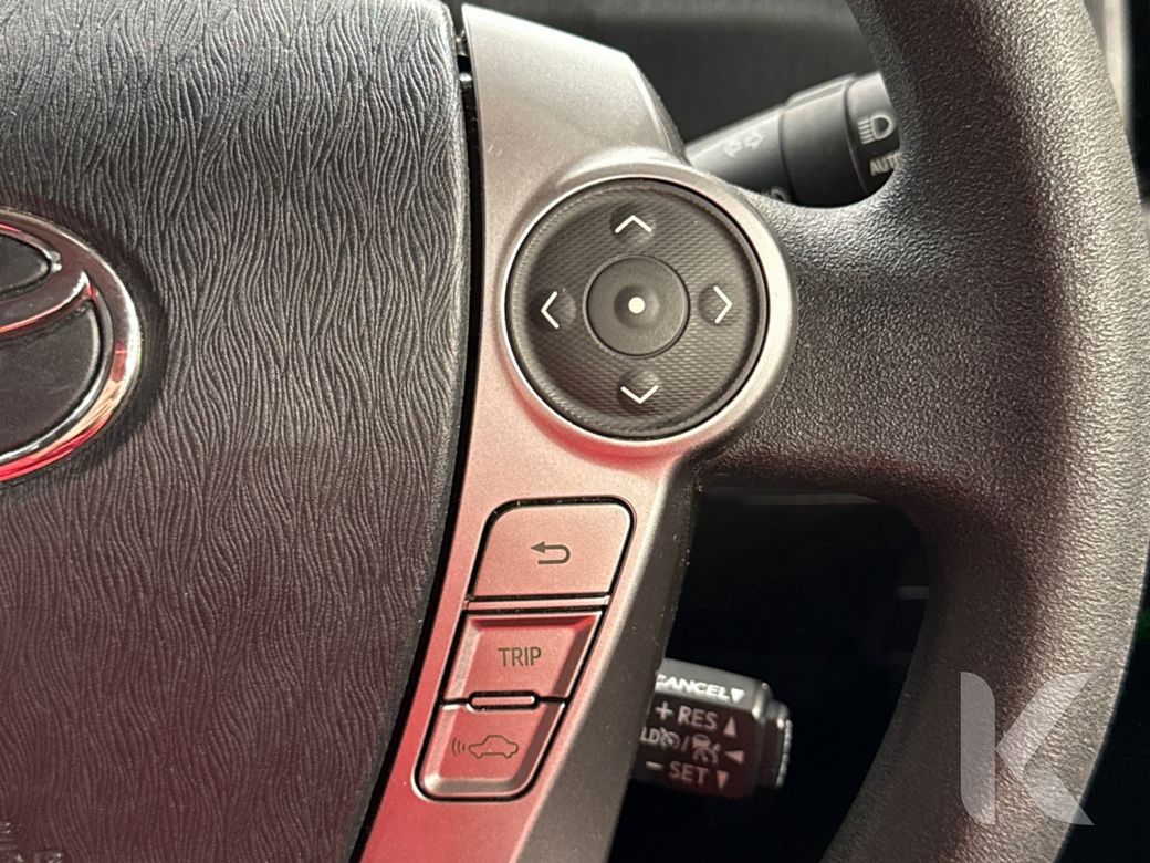 2021 Toyota Prius Alpha