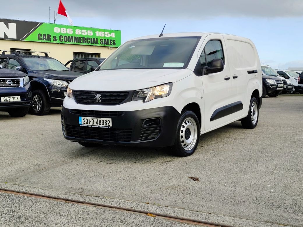 2023 Peugeot Partner