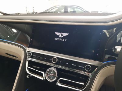 2025 Bentley Flying Spur