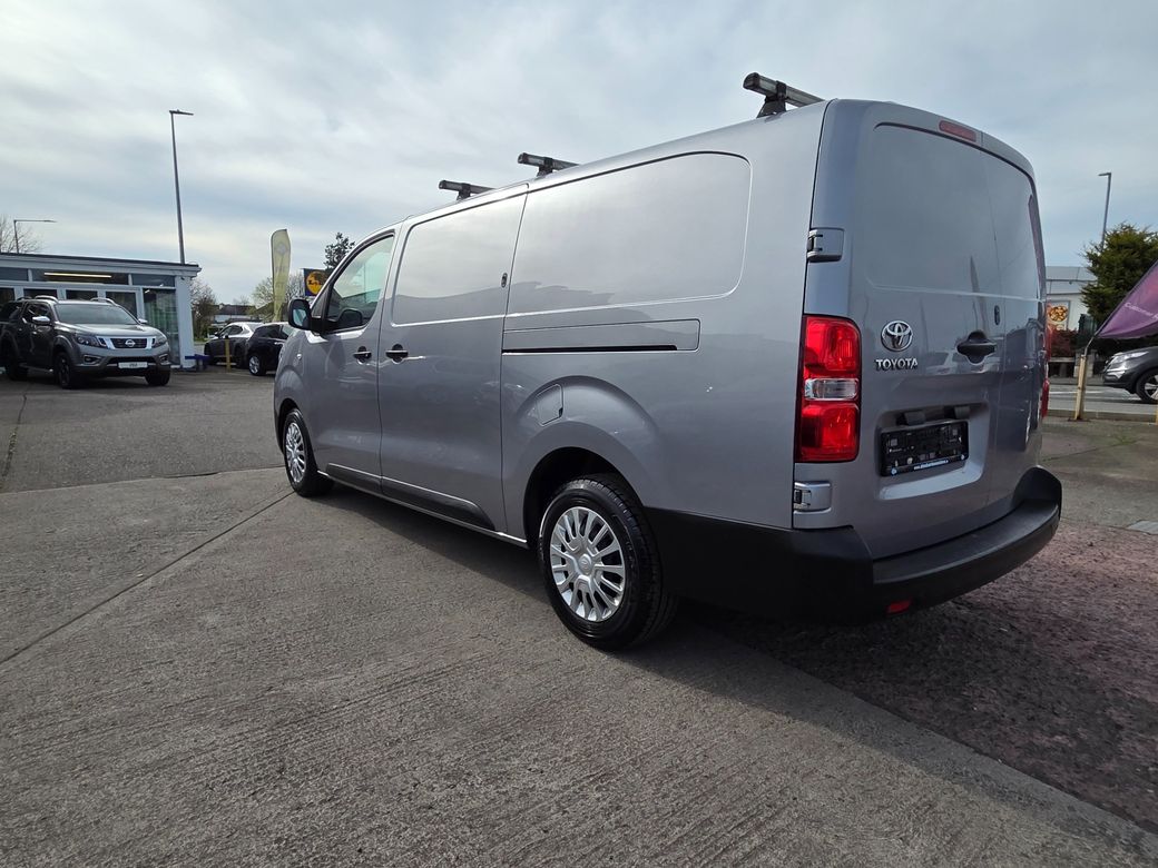 2022 Toyota Proace