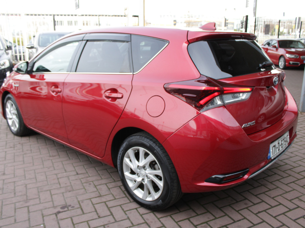 2017 Toyota Auris