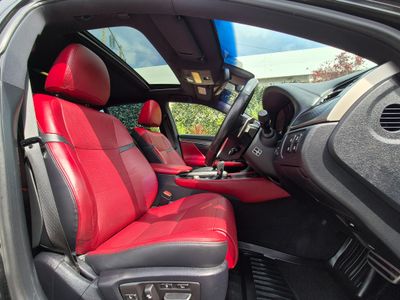 2018 Lexus GS 300H