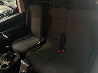 2020 Peugeot Partner