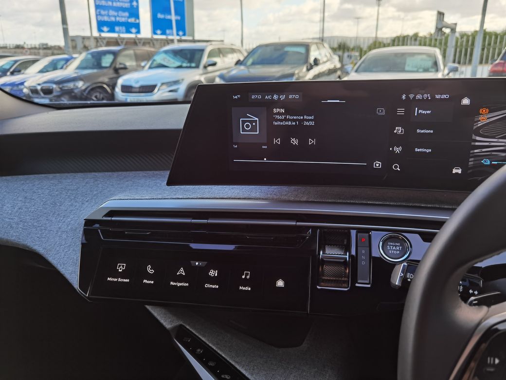 2025 Peugeot 5008