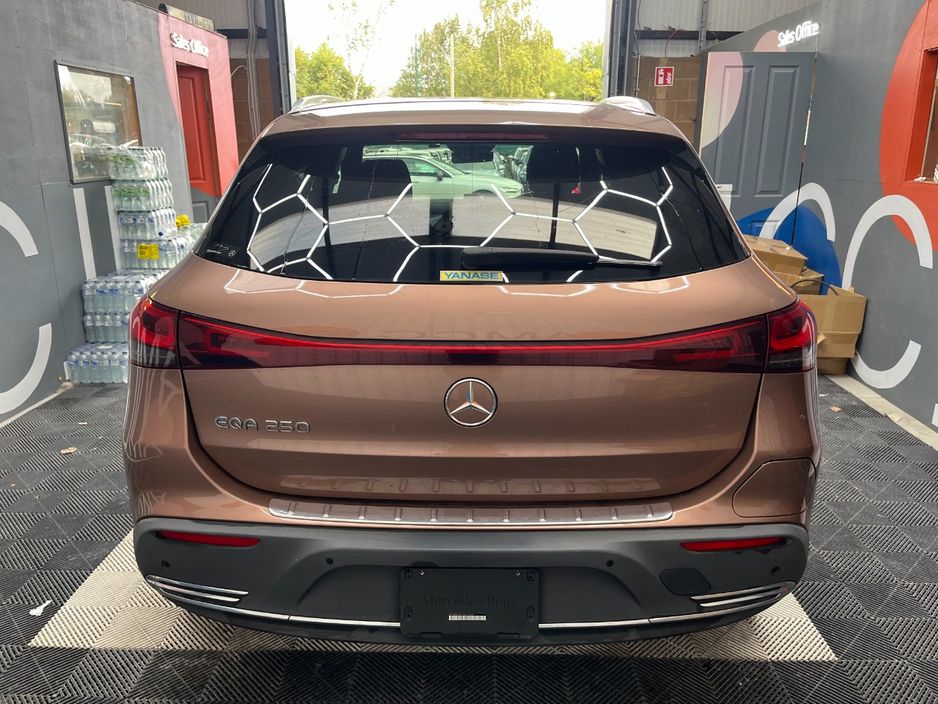 2021 Mercedes-Benz EQA