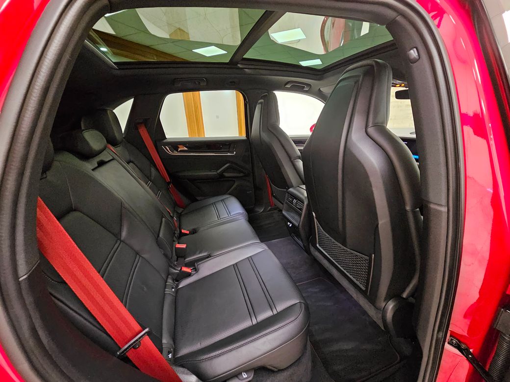 2024 Porsche Cayenne
