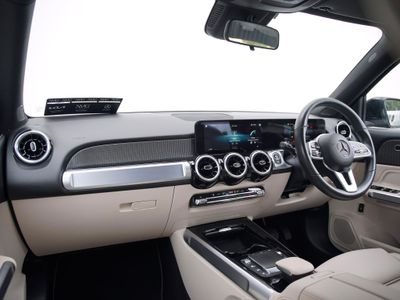 2023 Mercedes-Benz GLB Class