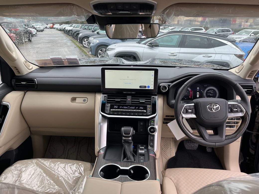 2025 Toyota Landcruiser