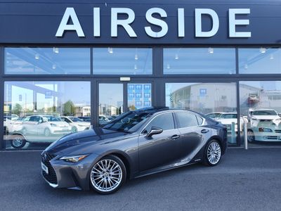 2021 Lexus IS 300h