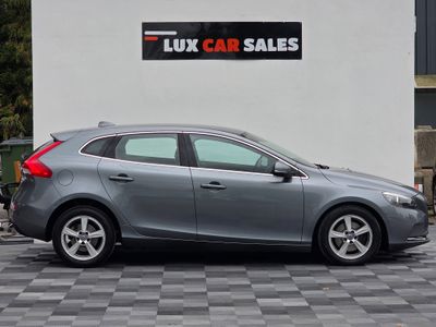 2016 Volvo V40