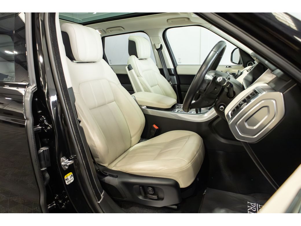2020 Land Rover Range Rover Sport