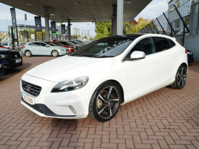 2016 Volvo V40
