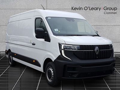 2025 Renault Master