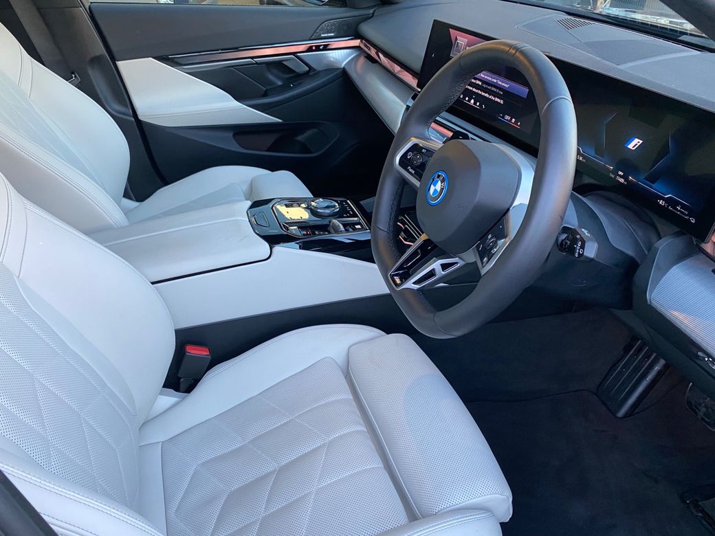 2025 BMW 5 Series
