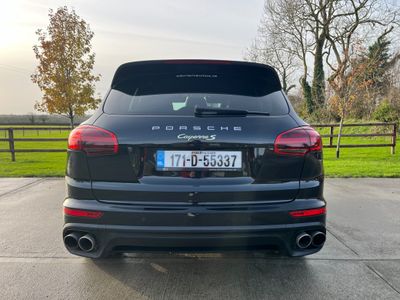 2017 Porsche Cayenne