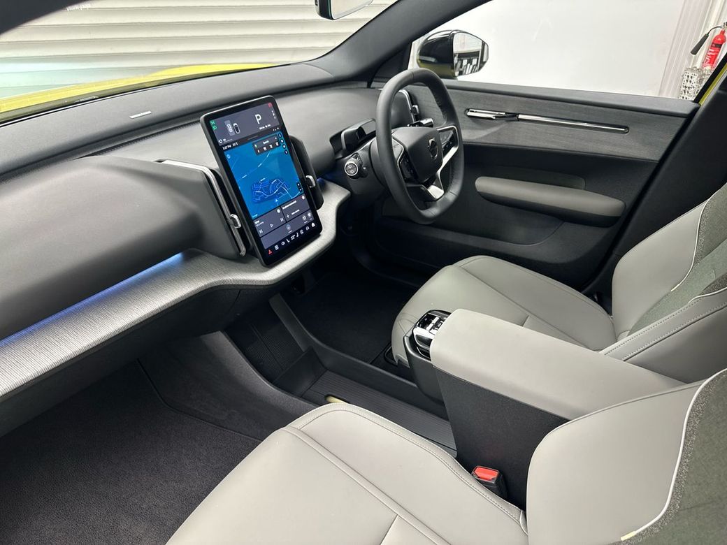 2025 Volvo EX30