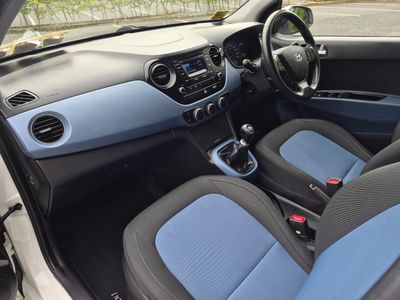 2016 Hyundai i10