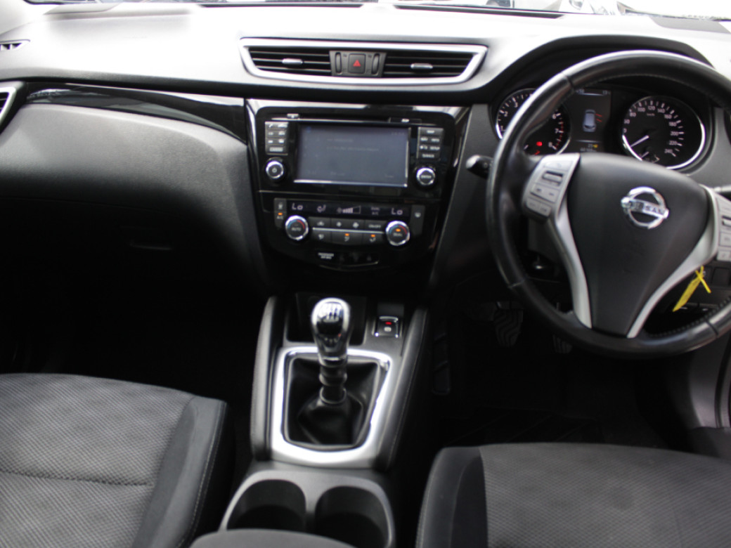 2016 Nissan Qashqai