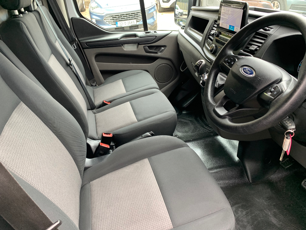 2023 Ford Transit Custom