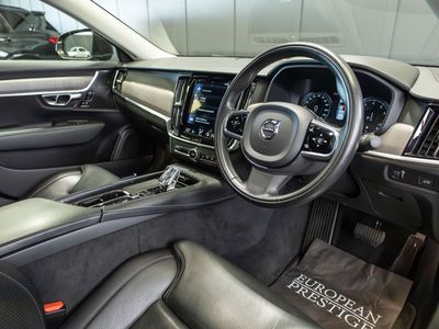 2021 Volvo S90