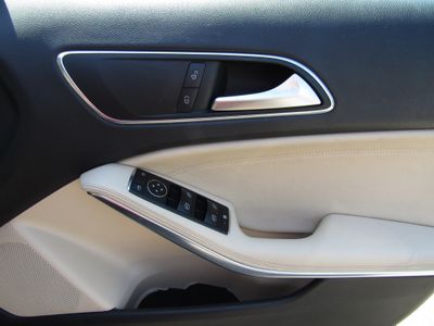 2017 Mercedes-Benz GLA Class