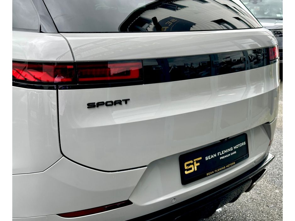 2025 Land Rover Range Rover