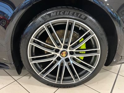 2023 Porsche Panamera