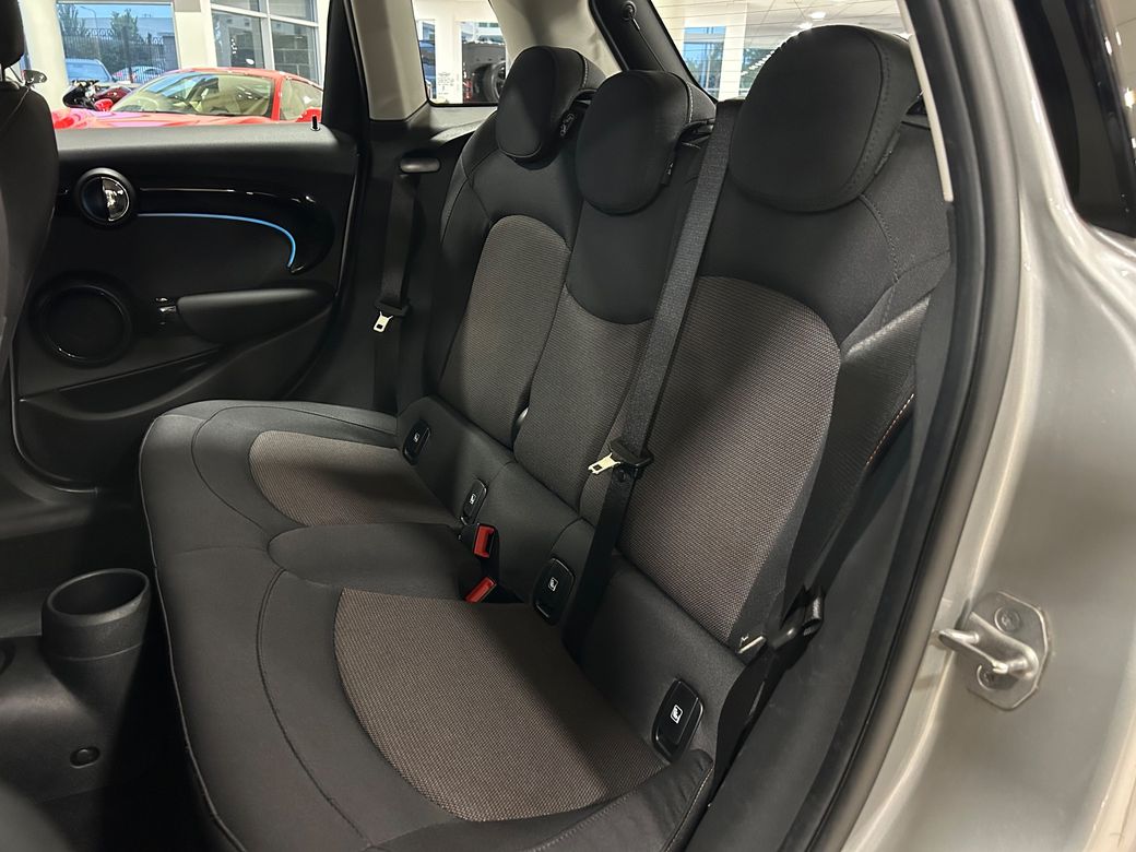 2024 Mini Hatch