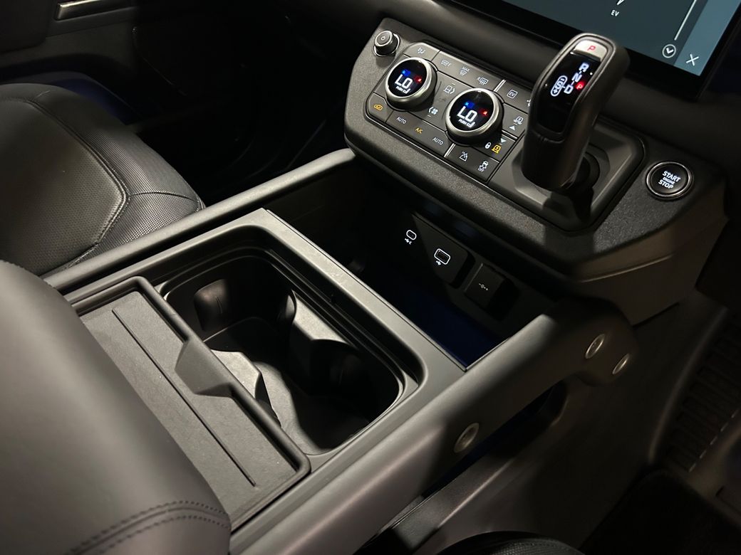 2024 Land Rover Defender