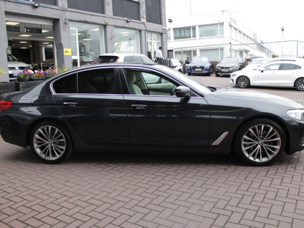 2018 BMW 5 Series
