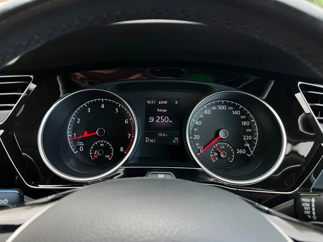 2017 Volkswagen Touran