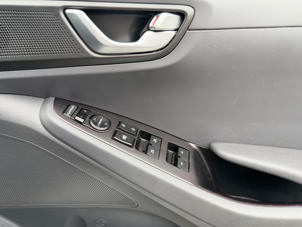 2018 Hyundai Ioniq
