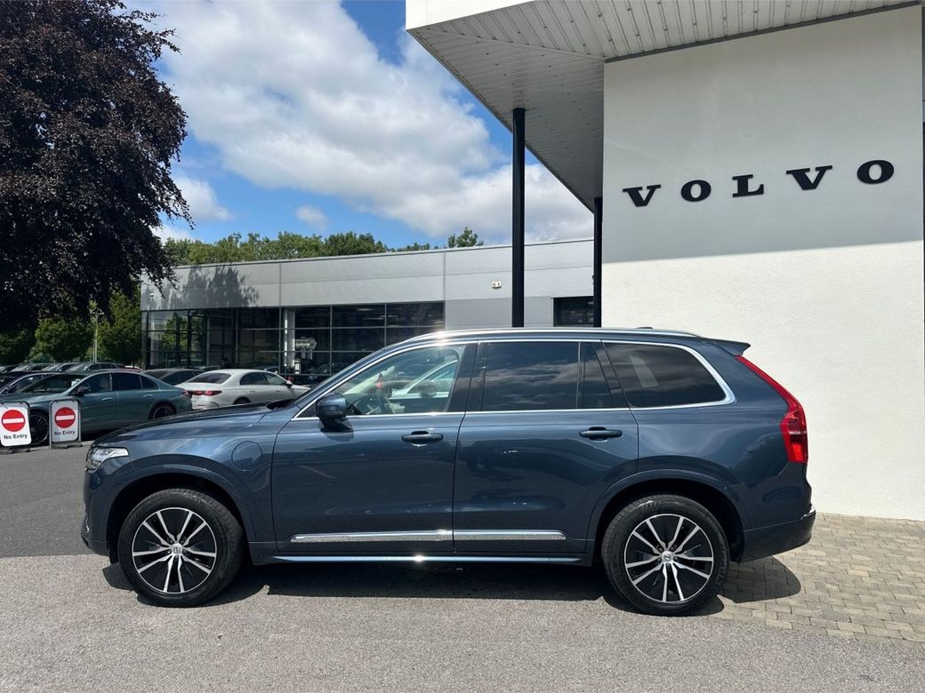 2023 Volvo XC90