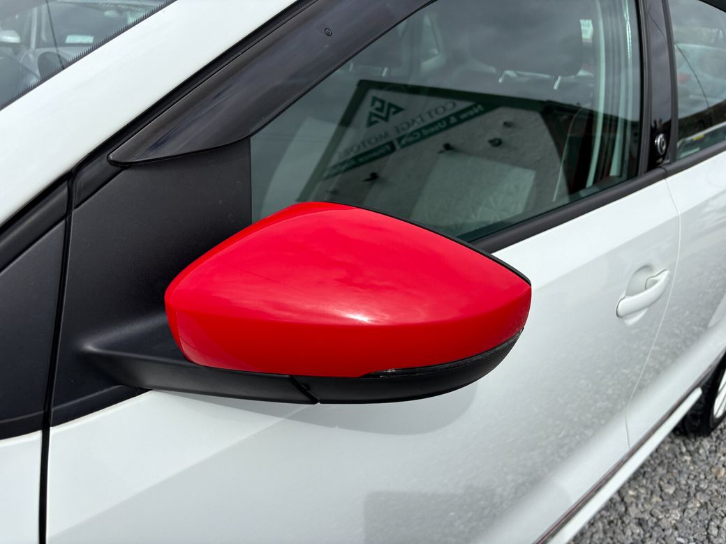 2016 Volkswagen Polo