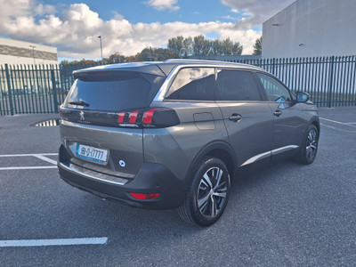 2018 Peugeot 5008