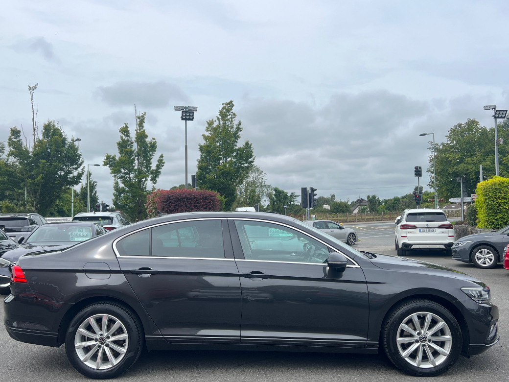 2022 Volkswagen Passat