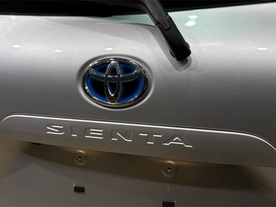 2021 Toyota Sienta