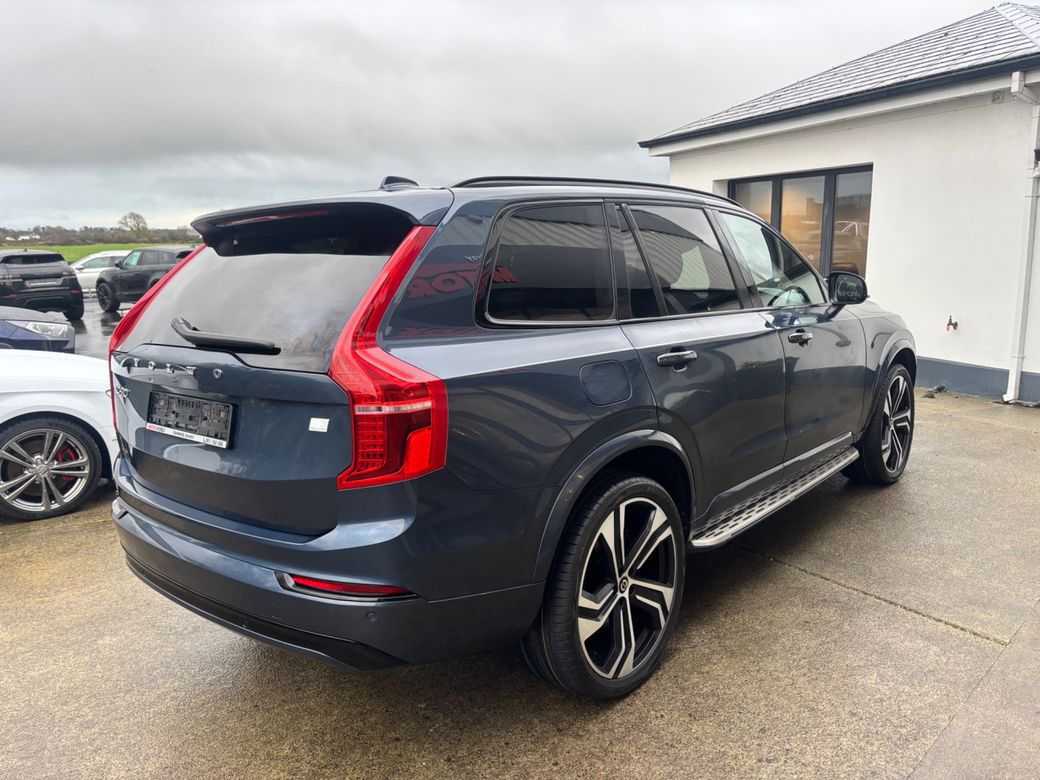 2022 Volvo XC90
