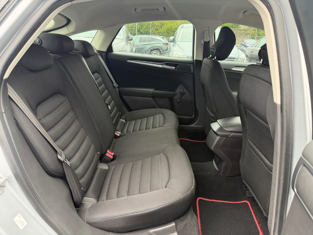 2015 Ford Mondeo