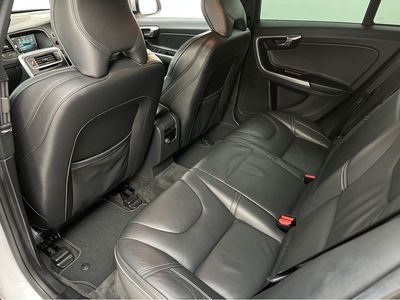 2016 Volvo V60